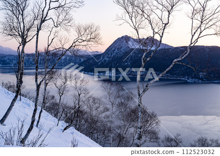 冬天的摩週湖 冬天的摩週湖 112523032