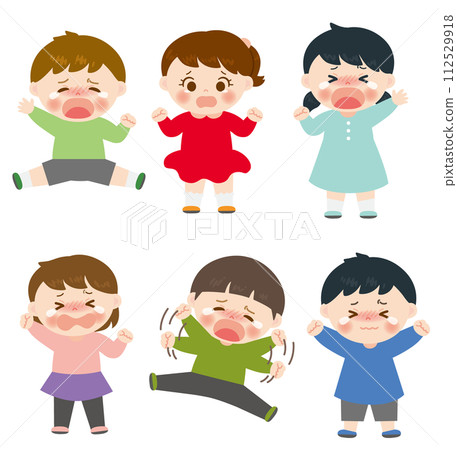 Cute illustration of crying kindergarteners 112529918