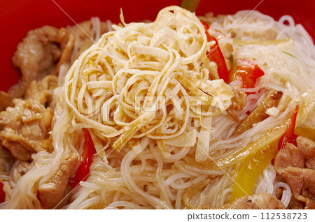 pork slice and noodle pork slice and noodle 112538723