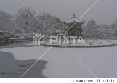gyeongbokgung palace 112541214