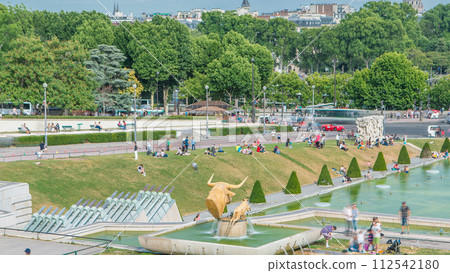 Fountains on famous square Trocadero near Eiffel tower timelapse. 112542180