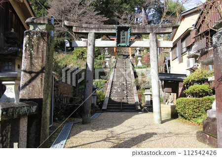 奈良白須神社 112542426