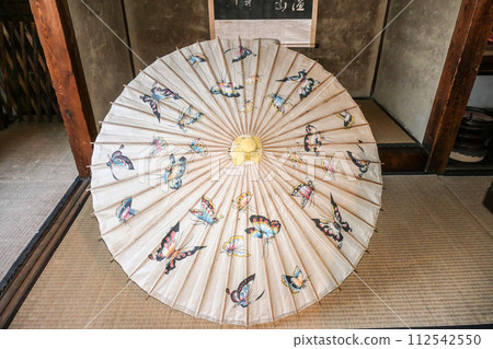 岩手縣盛岡市一倉宅邸中以六命館時期西洋畫為主題的香蕉 岩手縣盛岡市一倉宅邸中以六命館時期西洋畫為主題的香蕉 112542550