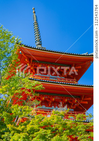 京都府、京都市、東山區、清水寺、關西、近畿地區、鳥居、夏天、旅遊、神社、寺廟、傳統文化、崇拜、木製 112543764