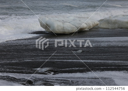 sand canvas 112544756