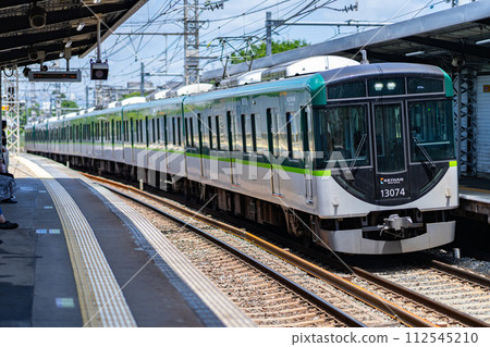 京都府、京都市、關西、近畿地區、鳥居、夏季旅遊、神社、寺院、傳統文化、參拜、清水坂、京阪電車、鐵路 112545210