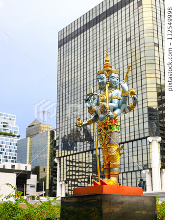 Lord Jatulokbal, The God of 4 Directions is the ultimate protector of the North, South, East, and West. 4 of the most powerful gods are combined into one supreme deity. 112549998