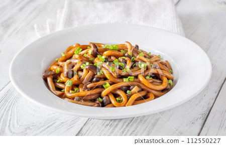 Udon noodles with mushrooms Udon noodles with mushrooms 112550227