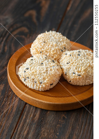 Portion of mochi 112550255