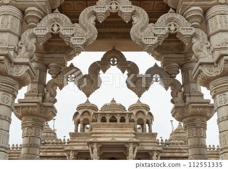 Entrance archway of The Shree Sanatan Hindu Mandir Hindu Temple (The Shri Sanatan Hindu Temple). 112551335