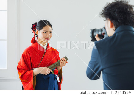紅色長袖和袴 112553599