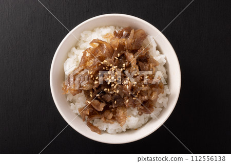 Kuroge Wagyu Beef Minced Beef Rice (Roughly Sliced) 112556138