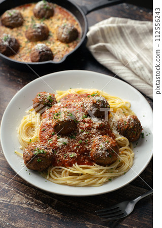 italian meat balls with spaghetti marinara sauce italian meat balls with spaghetti marinara sauce 112556243