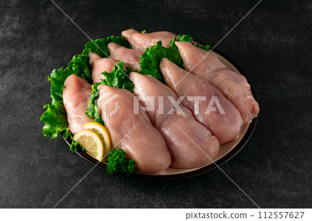 盤子裡的雞胸肉 112557627