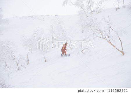 野外滑雪 野外滑雪 112562551
