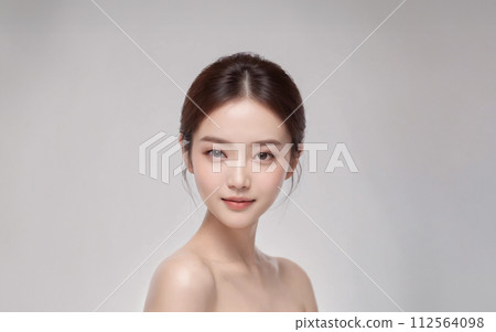 beautiful skin woman 112564098