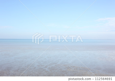 法國的海水清澈美麗 112564691