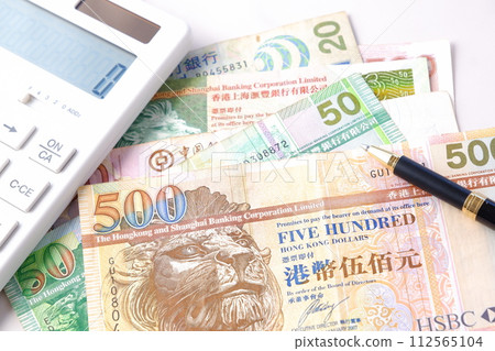 香港貨幣、港幣（HKD）紙幣及計算器 112565104