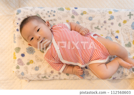 一個說謊的嬰兒 112568603