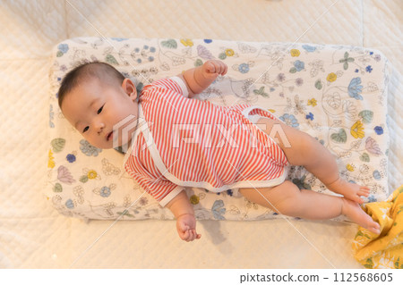 一個說謊的嬰兒 112568605