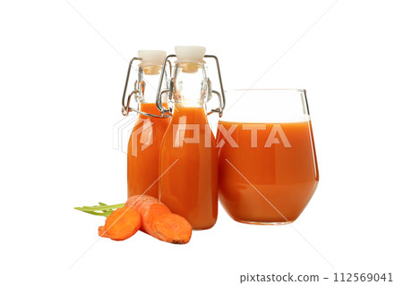 PNG, carrot juice is poured into a glass, isolated on a white background. PNG, carrot juice is poured into a glass, isolated on a white background. 112569041