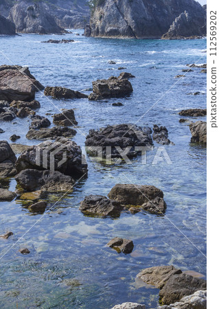 Scenery of Uradome Coast in spring Tottori Prefecture Uradome Coast Scenery of Uradome Coast in spring Tottori Prefecture Uradome Coast 112569202