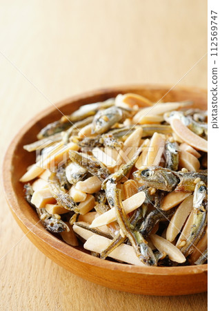 Snack Almonds and small fish Snack Almonds and small fish 112569747