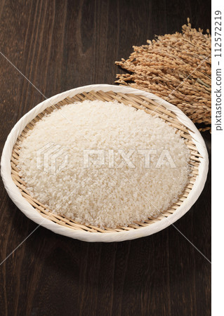 漏杓中的米飯 112572219