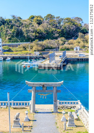 Tajima Shrine in early spring, Karatsu City, Saga Prefecture 112575652