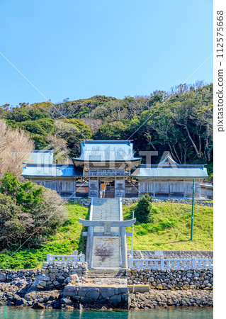 Tajima Shrine in early spring, Karatsu City, Saga Prefecture 112575668