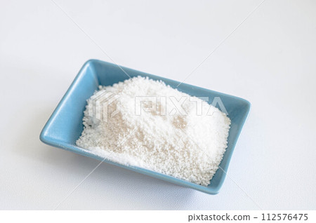 agar mixed with sugar 112576475