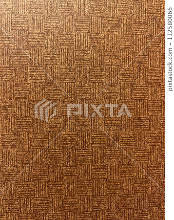 Brown wallpaper with rubber mesh pattern at first glance 112580066
