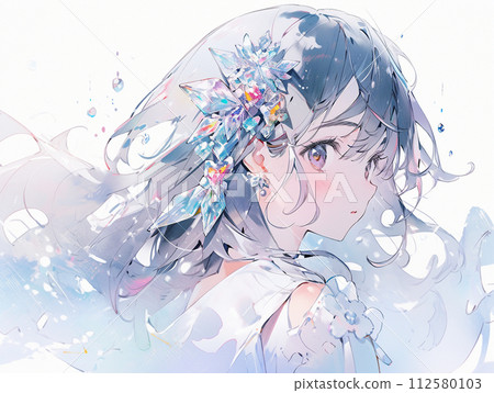 一個穿著白色服裝的女孩轉身 112580103