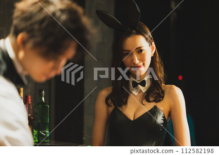 Bunny girl   112582198