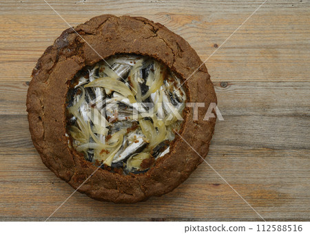 pie with vendace made from rye dough 112588516
