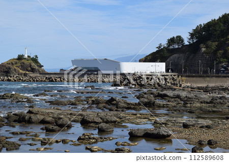 Scenery around Kamo Coast Shonai Beach, Yamagata Prefecture 112589608