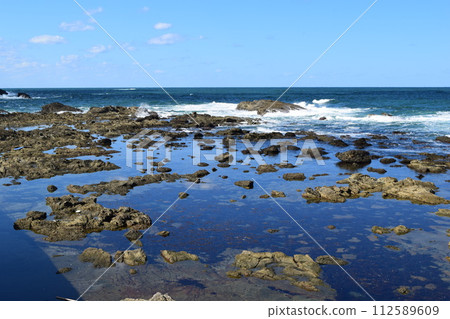 Scenery around Kamo Coast Shonai Beach, Yamagata Prefecture 112589609