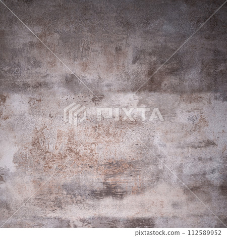 weathered concrete wall 112589952