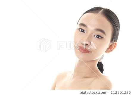 Beautiful woman Beautiful woman 112591222