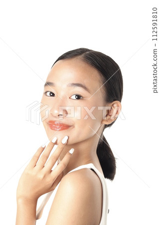 Beautiful woman  112591810