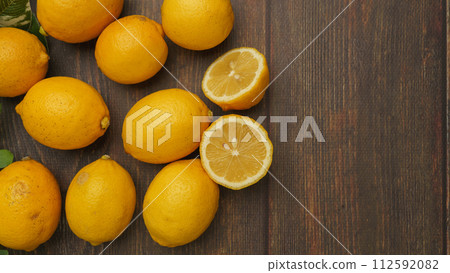 Lemon  112592082