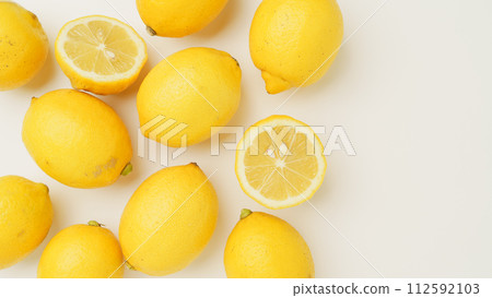 Lemon  112592103