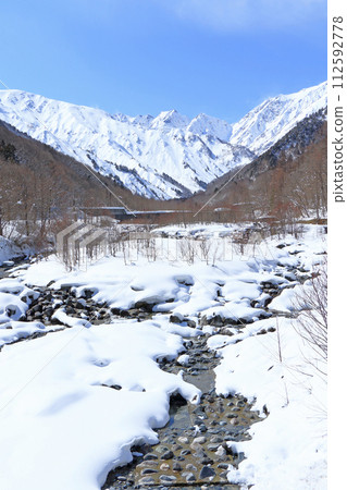北阿爾卑斯五島立山連峰、三月的風之隊 北阿爾卑斯五島立山連峰、三月的風之隊 112592778
