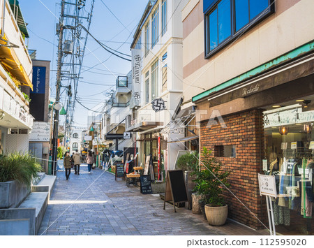 Jiyugaoka District Planning Area Sunset Alley 112595020