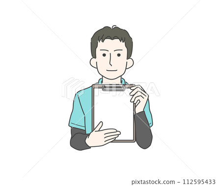 一名穿著工作服的男子小心翼翼地出示估價等文件 112595433