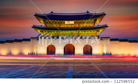 Gyeongbok palace in Seoul City, Gyeongbokgung palace landmark of Seoul, South Korea, Korean wooden traditional house in Gyeongbokgung the main royal palace of Joseon dynasty. 112596552