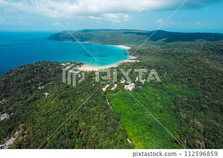 Tropical island from above and clear blue sea 112596859