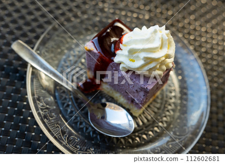 Cheesecake with berries Cheesecake with berries 112602681