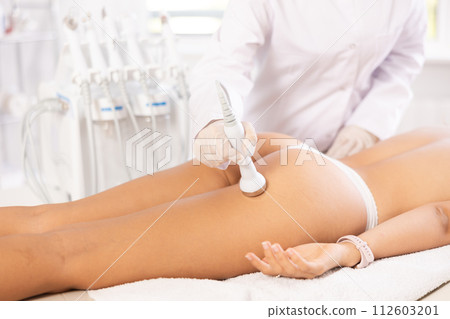 butt vibration import beauty procedure 112603201