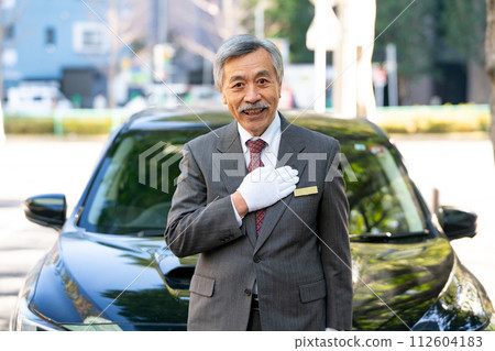 資深男司機共乘 112604183